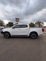 2026 Mazda BT-50 B30I XTR (4x4) Pearl White 6 Speed Automatic Dual Cab Pick-up.