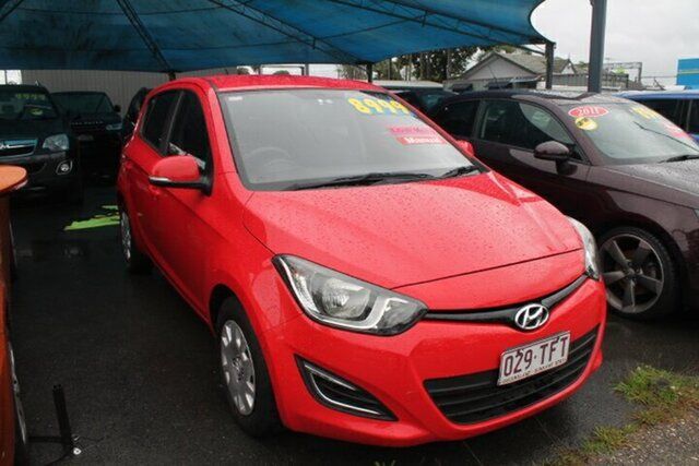 Used Hyundai i20 PB MY13 Active Lawnton, 2013 Hyundai i20 PB MY13 Active Red 6 Speed Manual Hatchback