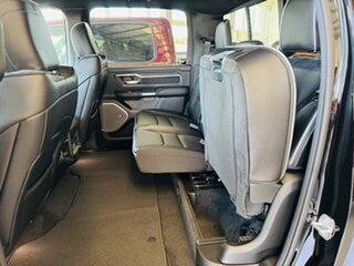 2025 Ram 1500 DT MY26 Laramie Night Crew Cab SWB Hurricane SO RamBox Bright White 8 Speed Automatic
