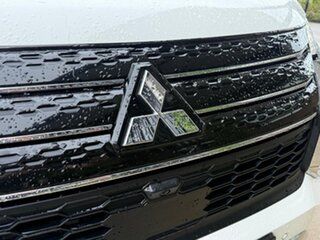 2024 Mitsubishi Outlander ZM MY24 LS 2WD White 8 Speed Constant Variable Wagon