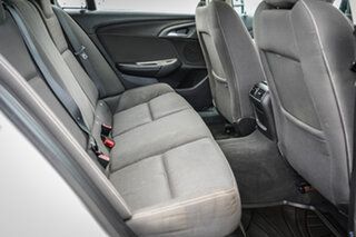 2014 Holden Commodore VF MY14 Evoke Sportwagon White 6 Speed Sports Automatic Wagon
