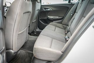 2014 Holden Commodore VF MY14 Evoke Sportwagon White 6 Speed Sports Automatic Wagon