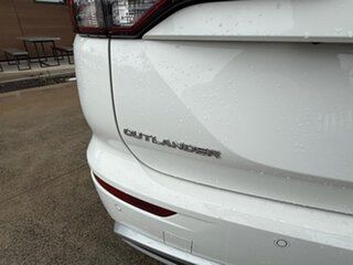 2024 Mitsubishi Outlander ZM MY24 LS 2WD White 8 Speed Constant Variable Wagon