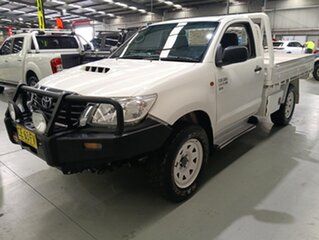 2015 Toyota Hilux KUN26R MY14 SR White 5 Speed Manual Cab Chassis