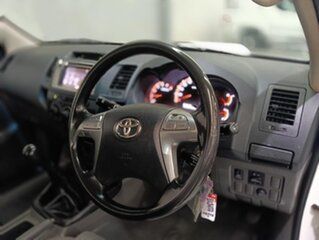 2015 Toyota Hilux KUN26R MY14 SR White 5 Speed Manual Cab Chassis