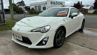 2014 Toyota 86 ZN6 MY14 Upgrade GTS White 6 Speed Auto Sequential Coupe.