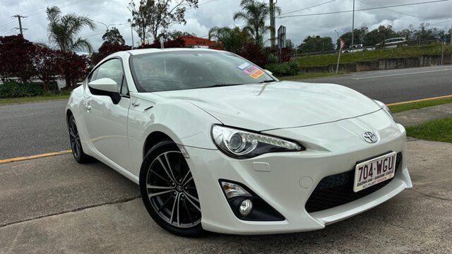 Used Toyota 86 ZN6 MY14 Upgrade GTS Loganholme, 2014 Toyota 86 ZN6 MY14 Upgrade GTS White 6 Speed Auto Sequential Coupe