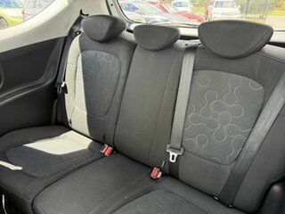 2011 Hyundai i20 PB MY11 Active Silver 5 Speed Manual Hatchback