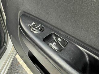 2011 Hyundai i20 PB MY11 Active Silver 5 Speed Manual Hatchback