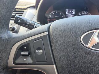 2017 Hyundai Accent RB4 MY17 Active White 6 Speed CVT Auto Sequential Hatchback