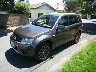 2016 Suzuki Grand Vitara JB MY15 Navigator (4x2) Grey 5 Speed Manual Wagon.