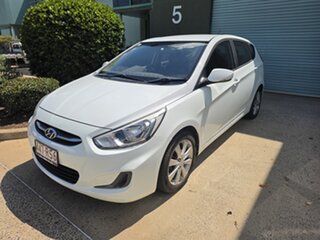2017 Hyundai Accent RB4 MY17 Active White 6 Speed CVT Auto Sequential Hatchback.