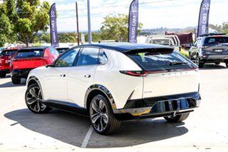 2026 Mazda CX-6E GR E35 Azami Crystal White Pearl / Jet Blac 1 Speed Reduction Gear Wagon.