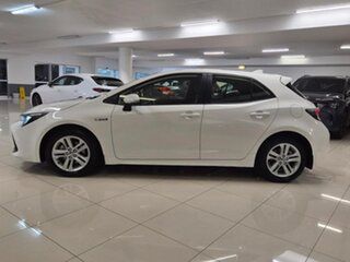 2021 Toyota Corolla ZWE211R Ascent Sport E-CVT Hybrid White 1 Speed Constant Variable Hatchback