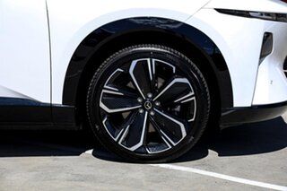 2026 Mazda CX-6E GR E35 Azami Crystal White Pearl / Jet Blac 1 Speed Reduction Gear Wagon