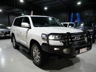 2017 Toyota Landcruiser VDJ200R VX White 6 Speed Sports Automatic Wagon
