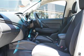 2022 Mitsubishi Triton MR MY22 GLX 4x2 White 5 Speed Manual Cab Chassis