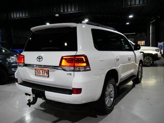 2017 Toyota Landcruiser VDJ200R VX White 6 Speed Sports Automatic Wagon