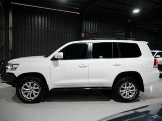 2017 Toyota Landcruiser VDJ200R VX White 6 Speed Sports Automatic Wagon