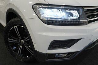 2017 Volkswagen Tiguan 5N MY18 132 TSI White Auto Active Select Wagon.