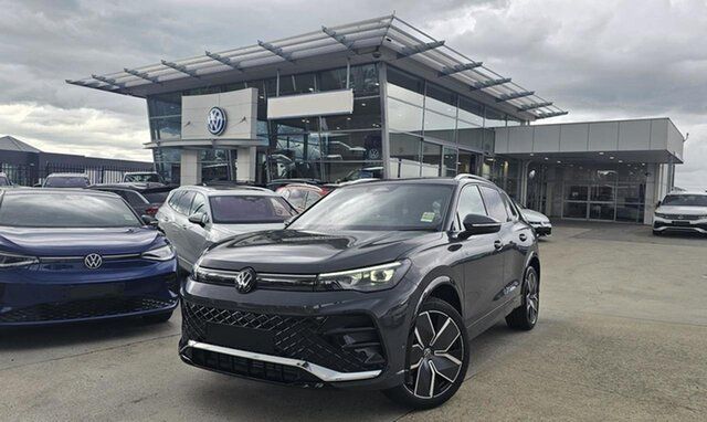 New Volkswagen Tiguan CT MY26 195TSI R-Line DSG 4MOTION Belconnen, 2026 Volkswagen Tiguan CT MY26 195TSI R-Line DSG 4MOTION Grey 7 Speed Sports Automatic Dual Clutch