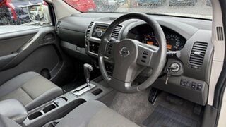 2010 Nissan Navara D40 ST (4x4) Champagne 5 Speed Automatic Dual Cab Pick-up