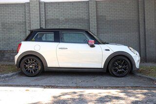 2019 Mini Hatch F56 LCI Cooper Pepper White 6 Speed Manual Hatchback.
